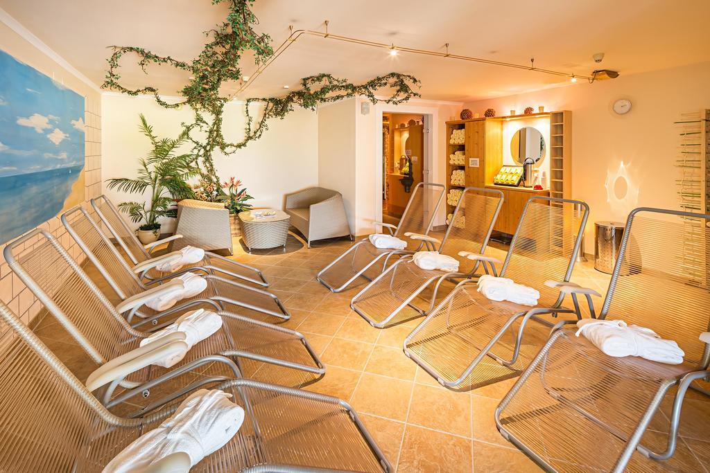 Apart-Hotel Bergkoenig Fiss Bagian luar foto